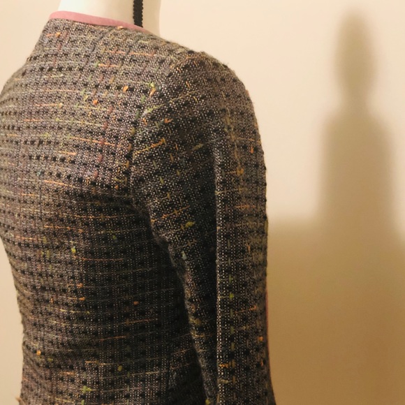 Like new BeBe Tweed Jacket / Blazer . Adorable! - Picture 5 of 8